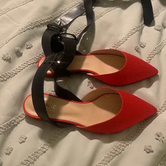 Monse red flats - Picture 5 of 9